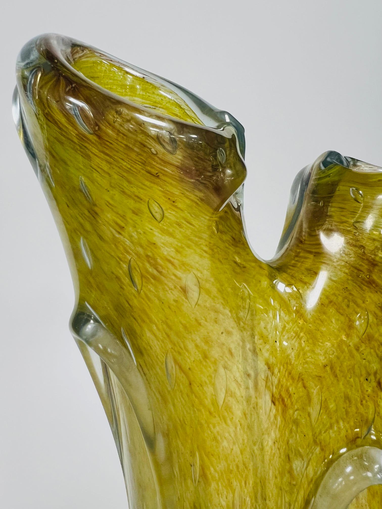 Italiano Dino Martens Aureliano Toso pigmentati iridium vaso alto circa 1950 in vendita