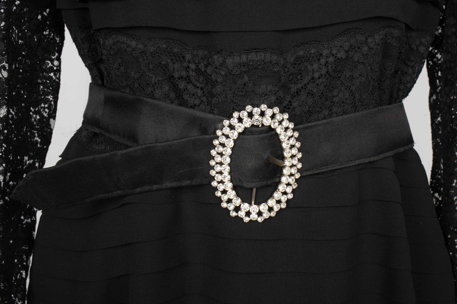 Aurelie Marciano Schwarzes Kleid aus Krepp im Angebot 3