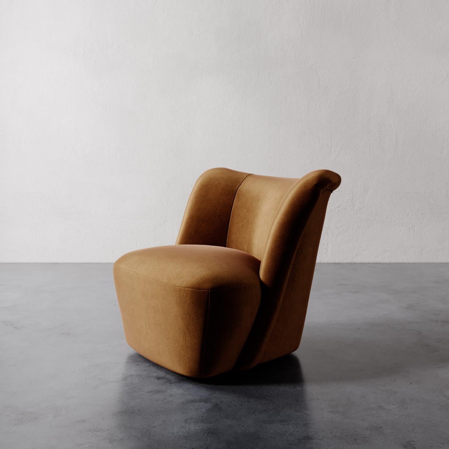 Chaise pivotante Aurélie en velours Performance par Lemieux Et Cie Neuf - En vente à New York, NY