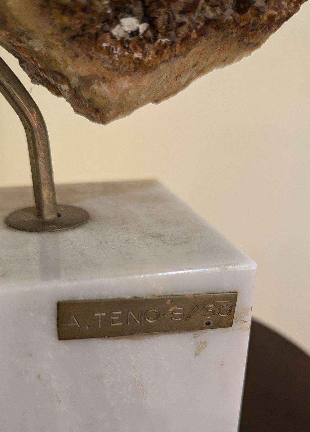 Aurelio Teno (1927/2013) Fischförmige Skulptur, Naturstein und Bronze im Zustand „Hervorragend“ im Angebot in Saint-Ouen, FR