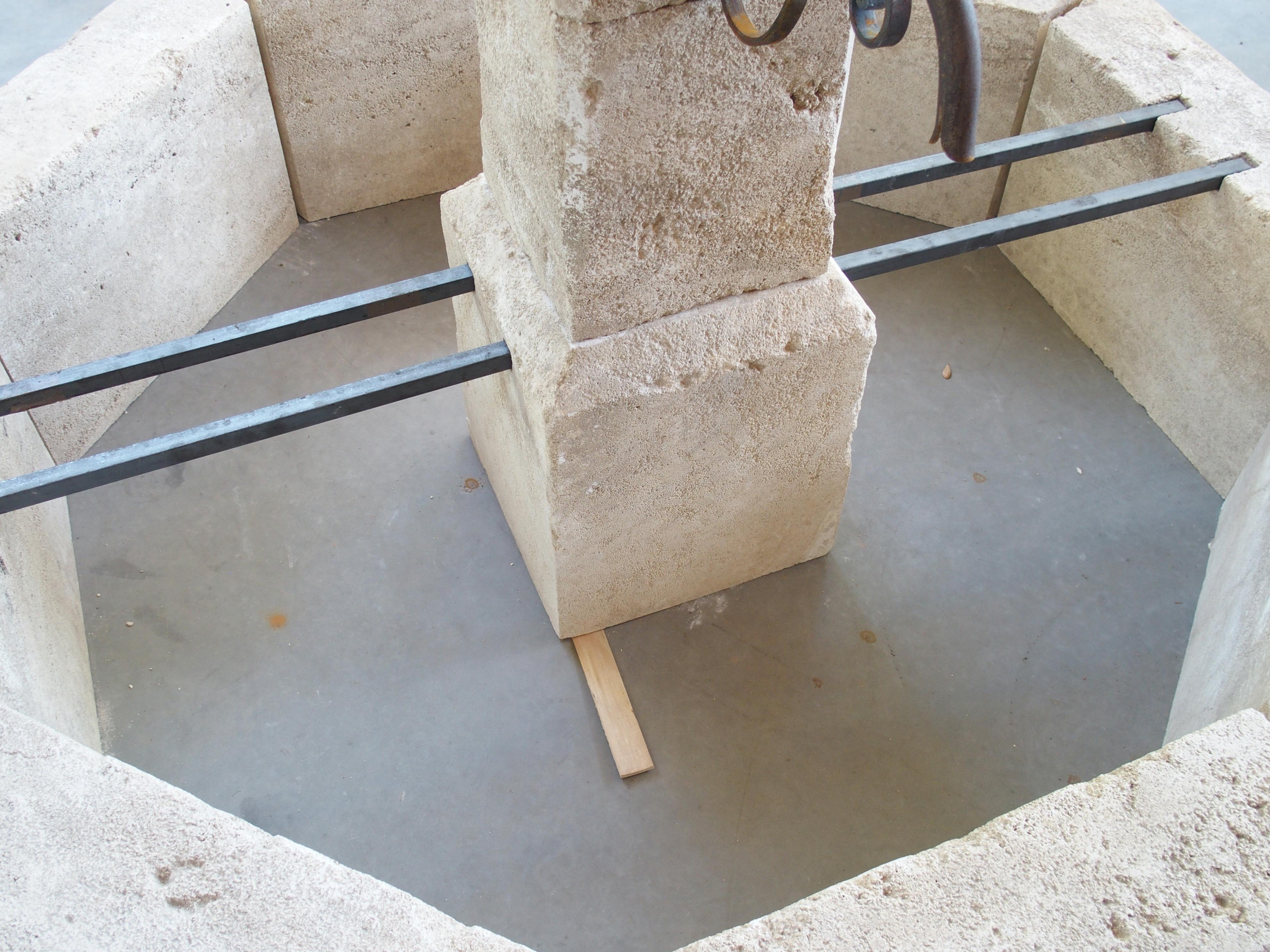 Auriol French Limestone Octagonal Center Fountain from Provence For Sale 1