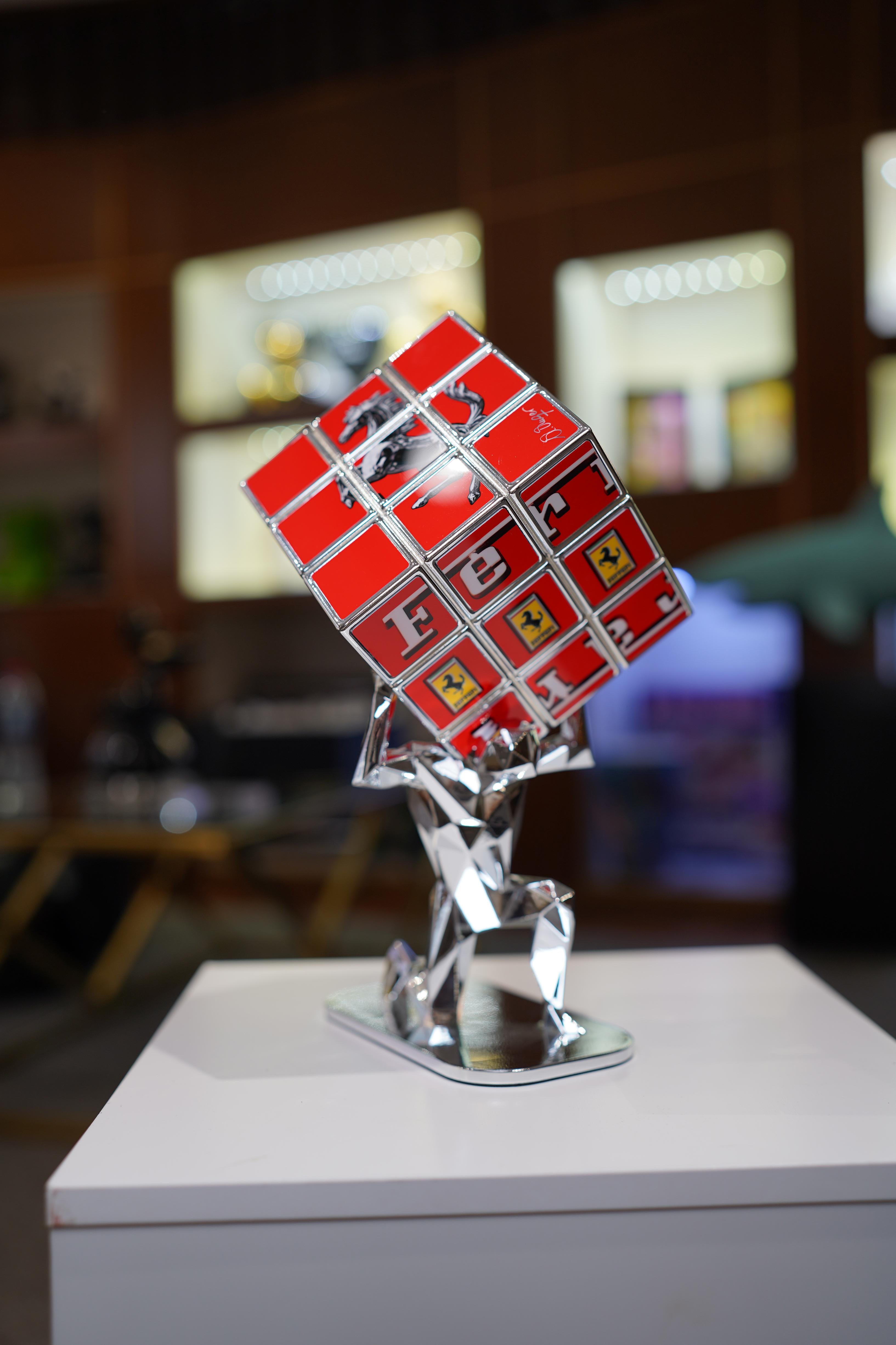 AURELIE ANGER - Cubi di AArt - Collage di cubi di Rubik, tributo a Cars - Rosso - Sculpture di aurélie anger