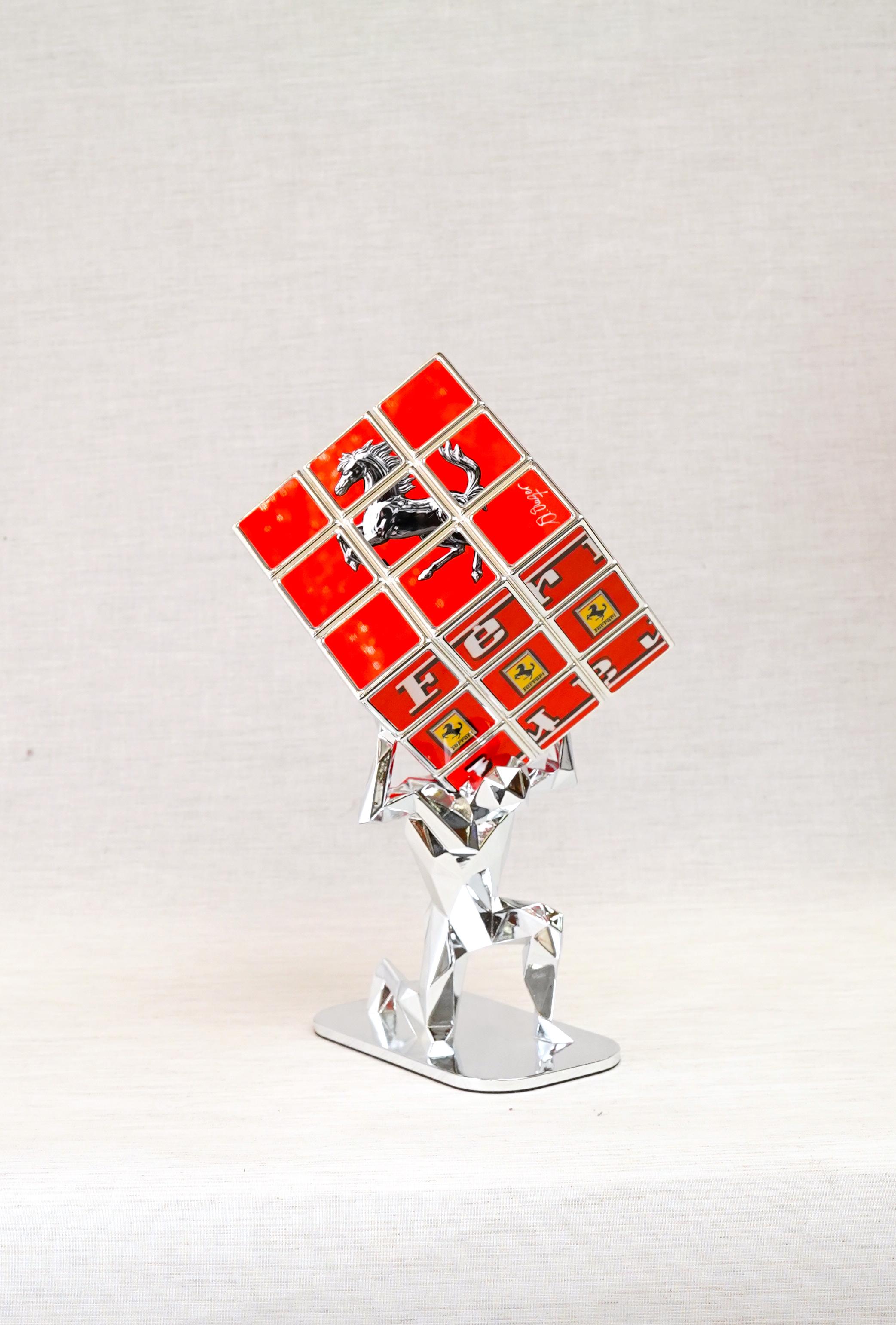 AURELIE ANGER - Cubi di AArt - Collage di cubi di Rubik, tributo a Cars - Rosso - Figurative Sculpture Nero di aurélie anger