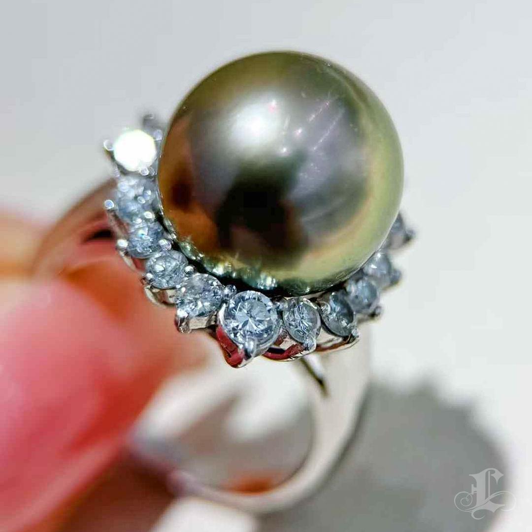 Krone Radiance】Celeste Halo Aurora Tahiti Perle Platin Diamant Ring im Angebot 2