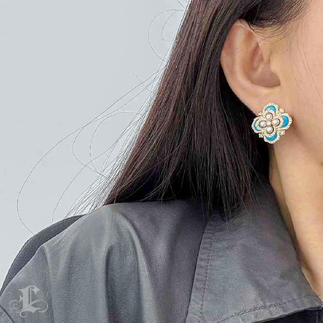 【Caelmare】Azure Clover - Pendientes de perlas Akoya bebé y diamantes turquesa Sin cortar en venta