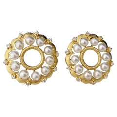 【Crown Radiance】Brushed Gold Bloom Aurora Akoya Pearl & Diamond Earrings