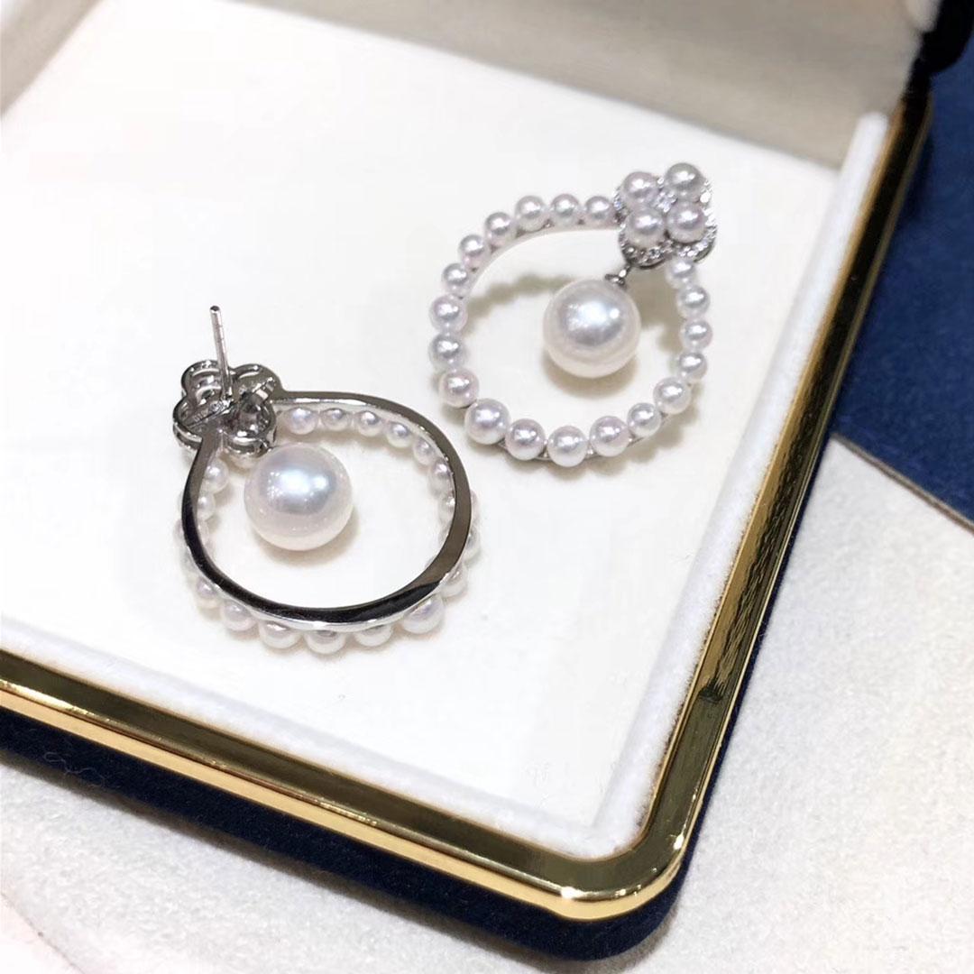 【Lustre Arc】Floral Halo Aurora Akoya Pearl Circle Earrings For Sale 3