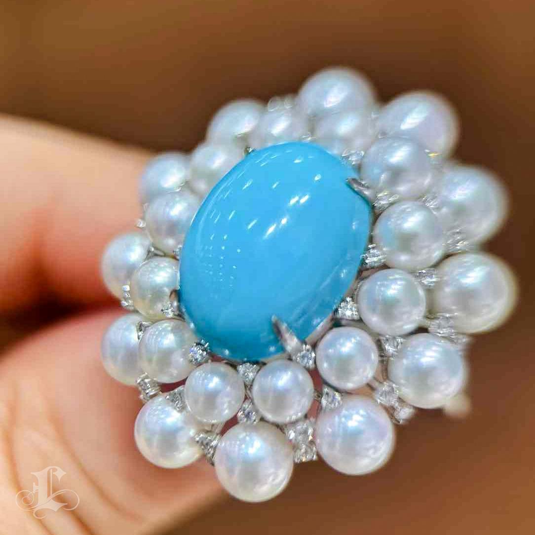 【Caelmare】Baroque Bloom Akoya Pearl & Turquoise Cocktail Ring In New Condition For Sale In New York, NY