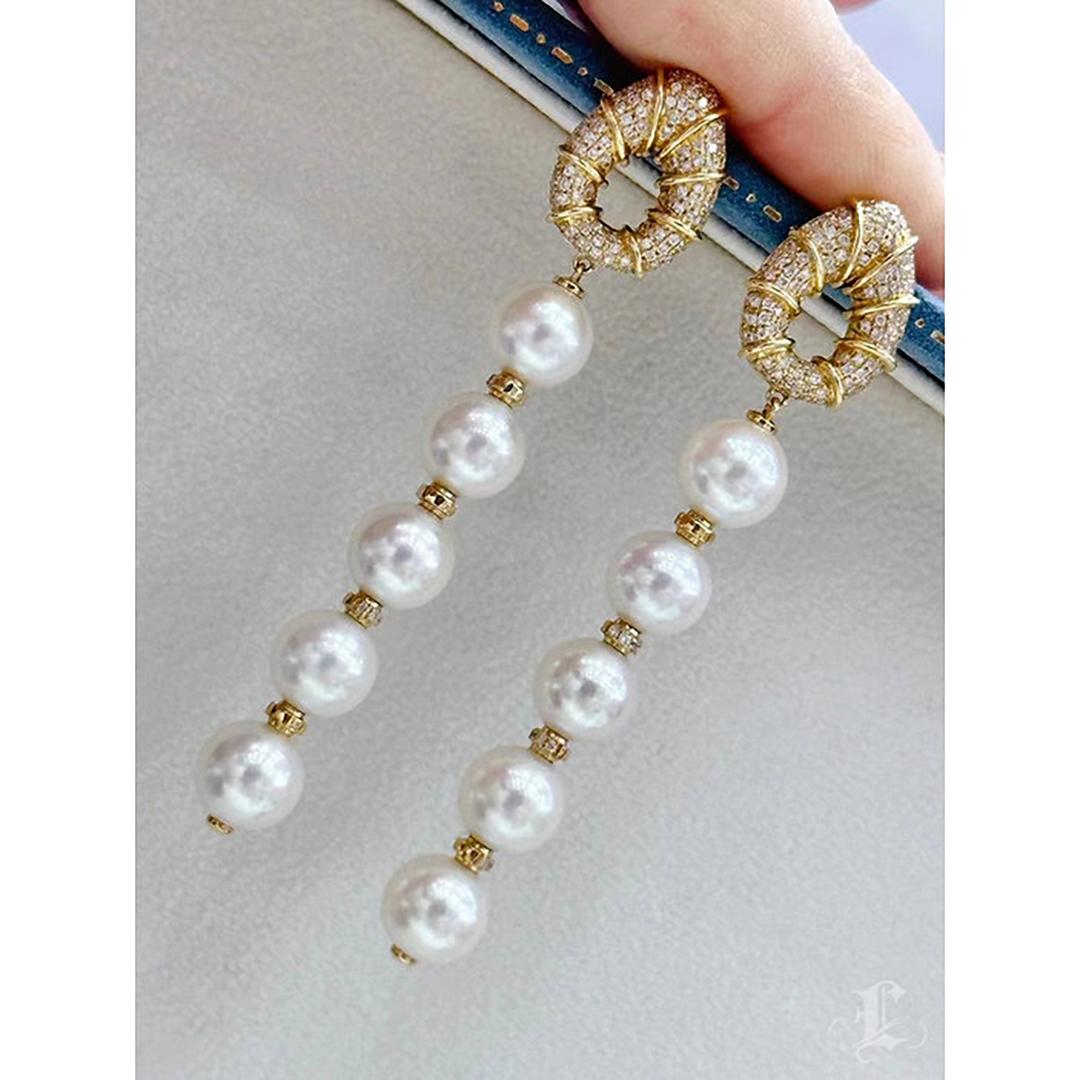 【Sculpted Geometry】Cleopatra Serpent Aurora Akoya Pearl Diamond Earrings For Sale 2