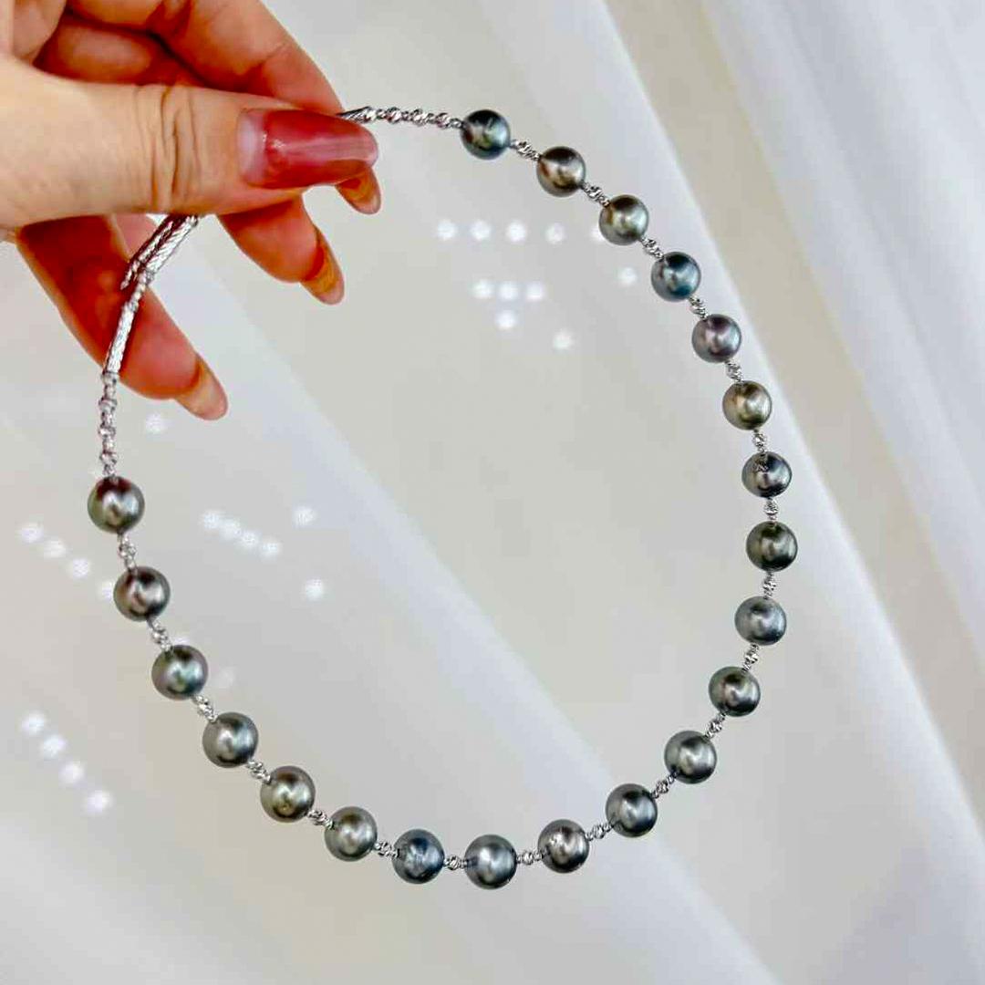 Aurora Tahitian Pearl e collana a catena in oro bianco con chiusura magnetica in vendita 3