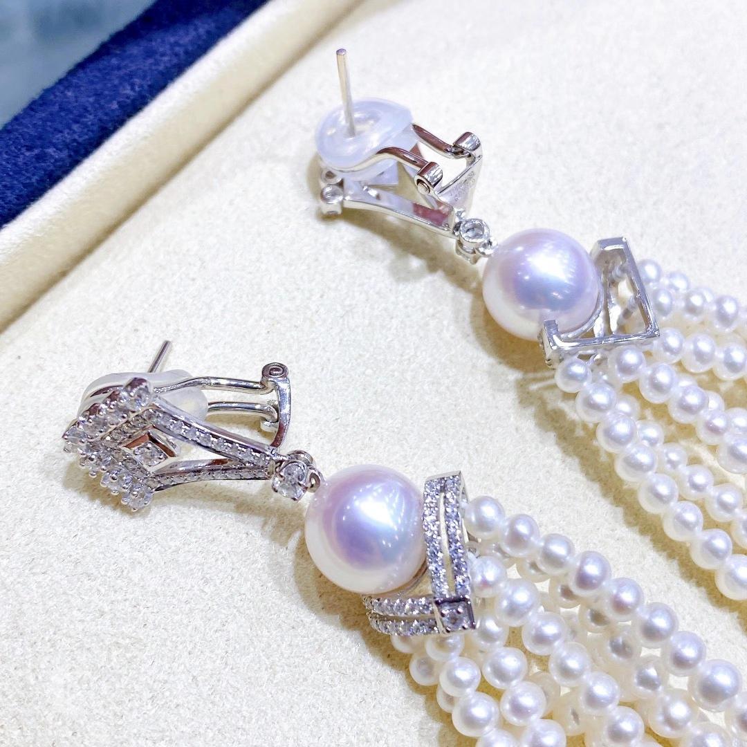 【Crown Radiance】Cascade Akoya & Freshwater Pearl Diamond Tassel Earrings For Sale 2