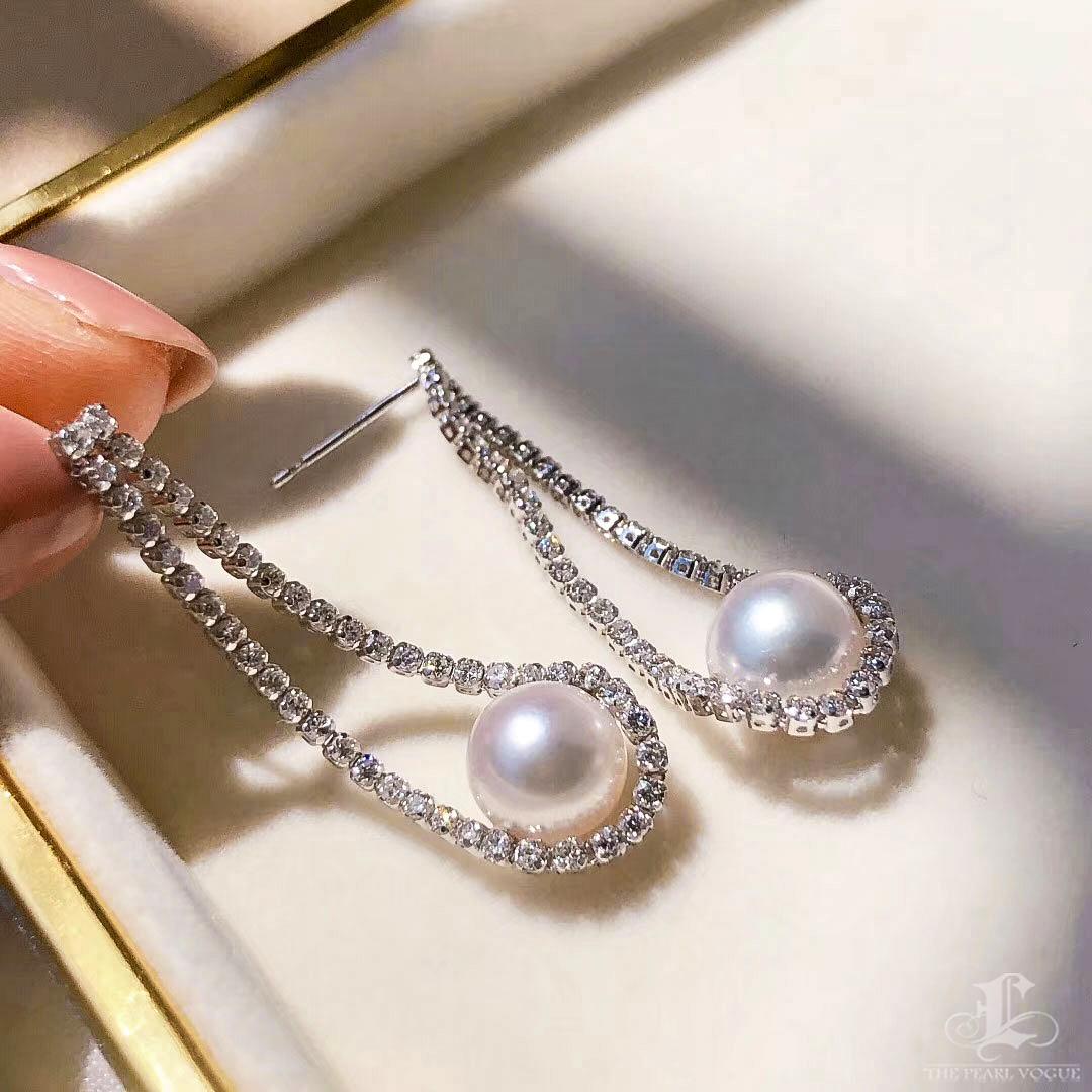 【Lustre Arc】Aurora Silken Loop Akoya Pearl Diamond Earrings For Sale 1