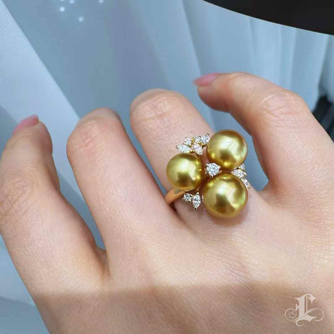 【Corona del Resplandor】Anillo de Flor de Luz Sin cortar en venta