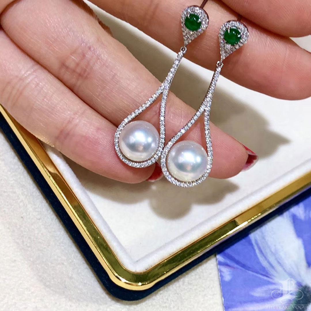 【Crown Radiance】Teardrop Halo Akoya Pearl Emerald Diamond Evening Earrings For Sale 1