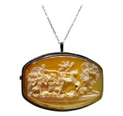 Aurora Y Apolo Carro Del Sol Camafeo Colgante Broche Collar Antiguo