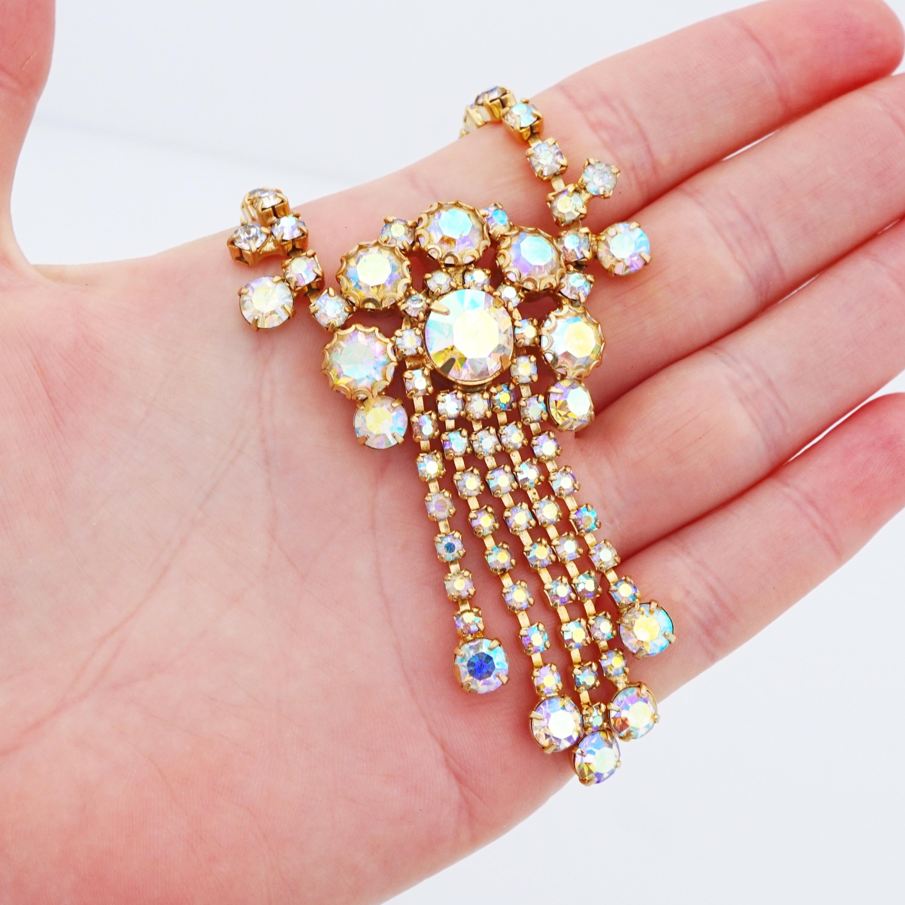 Aurora Borealis Kristall-Choker-Halskette mit Fransen-hänger, 1960er Jahre Damen im Angebot