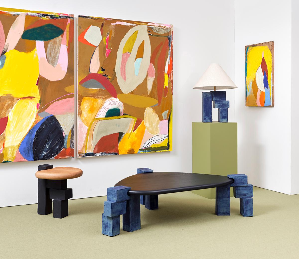 Moderne Table basse Aurora en céramique et chêne blanc ou ébénisé de Danny Kaplan Studio en vente