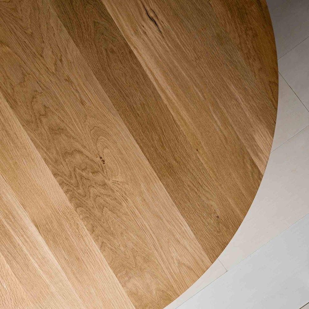 XXIe siècle et contemporain Table de salle à manger Aurora par Mythology en vente