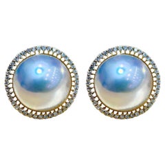 【Crown Radianc】Aurora Glow Japanese Mabe Pearl & Diamond Halo Earrings