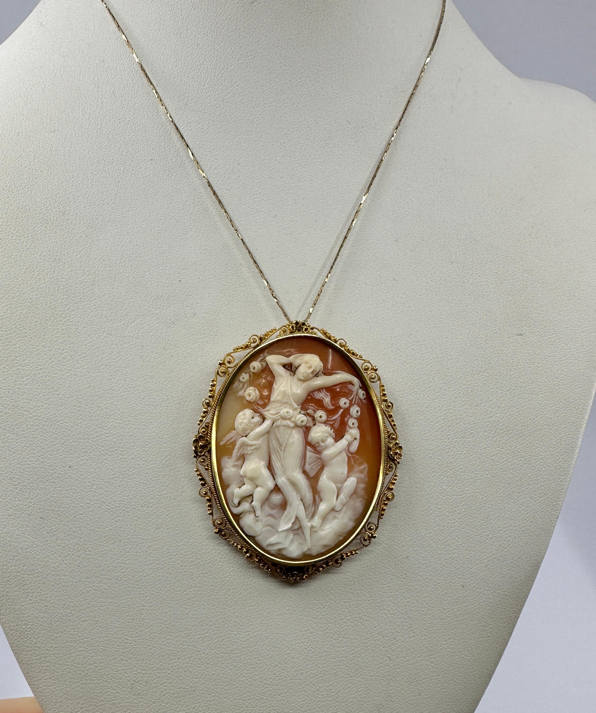 Aurora Göttin Cherub Engel Putti Kamee Anhänger Brosche Halskette 18 Karat Gold im Angebot 1