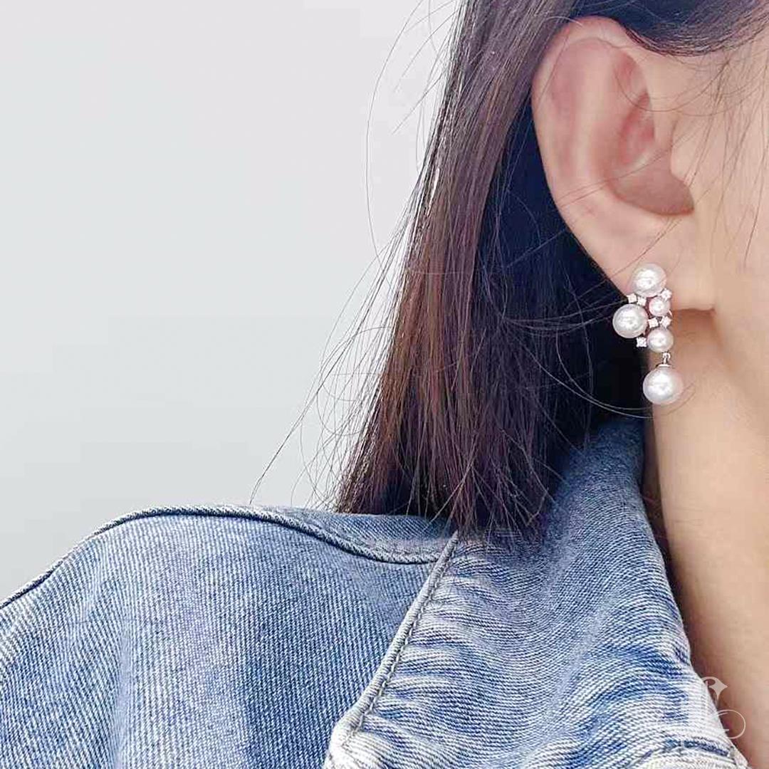 Uncut 【Sculpted Geometry】Aurora Luster Akoya Pearl and Diamond Bouquet Earrings For Sale