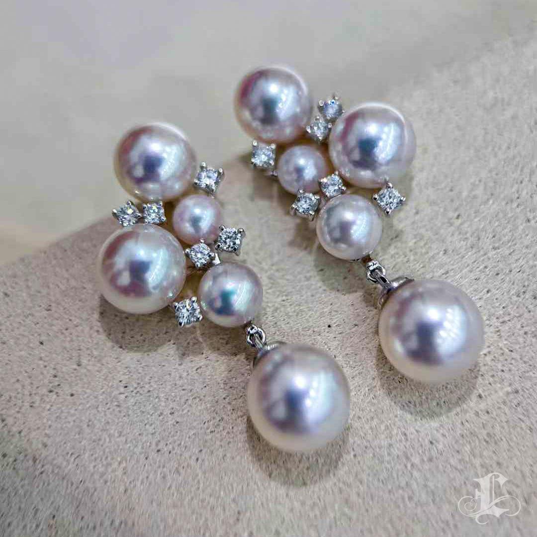 【Sculpted Geometry】Aurora Luster Akoya Pearl and Diamond Bouquet Earrings For Sale 1