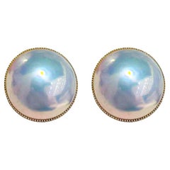 【Sculpted Geometry】Aurora Mist Japanese Mabe Pearl Beaded Stud Earrings