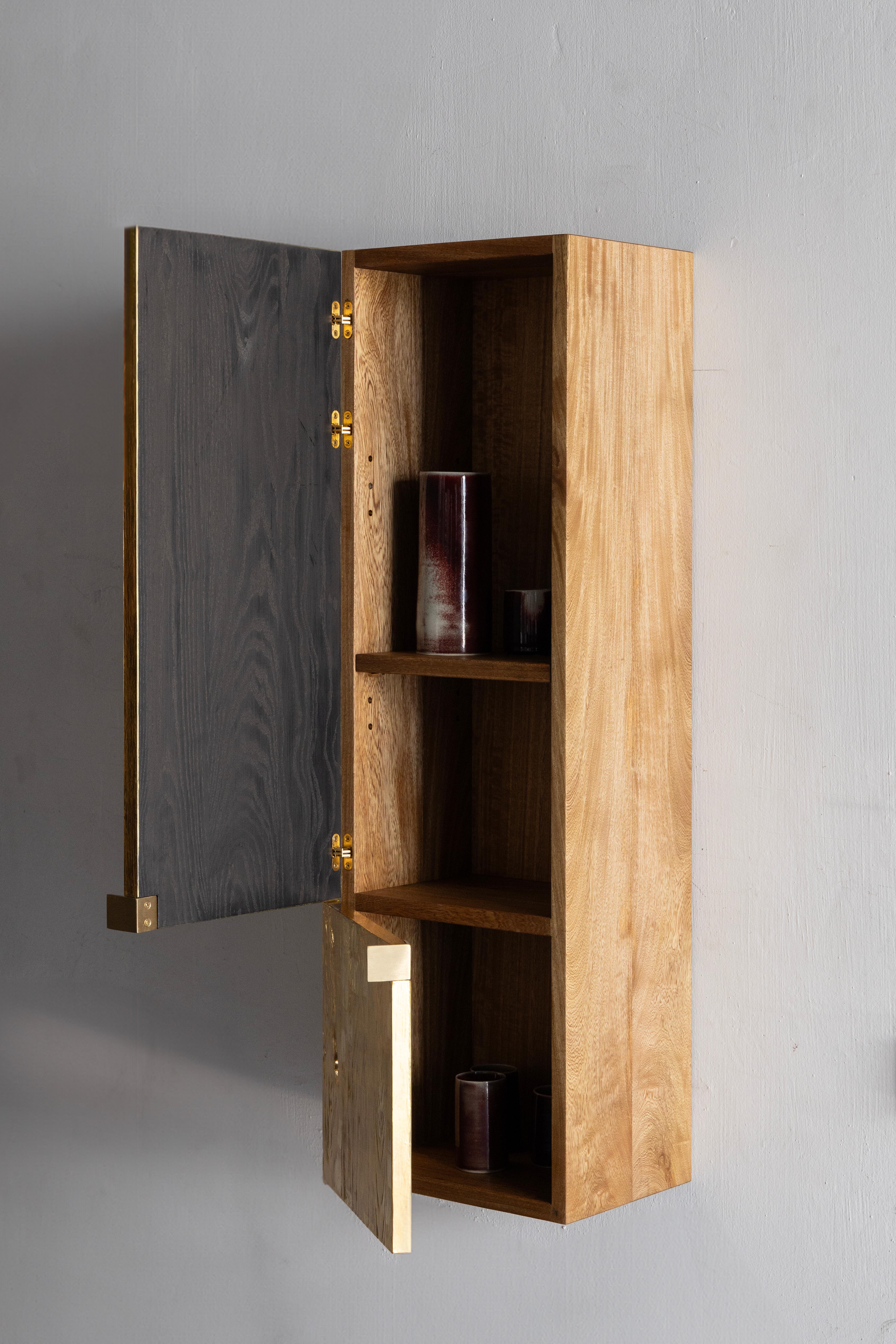 Minimalist Aurum Box Vertical For Sale