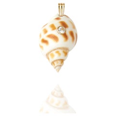 Pendentif Aurum en or 14 carats et saphir blanc, pierre précieuse naturelle