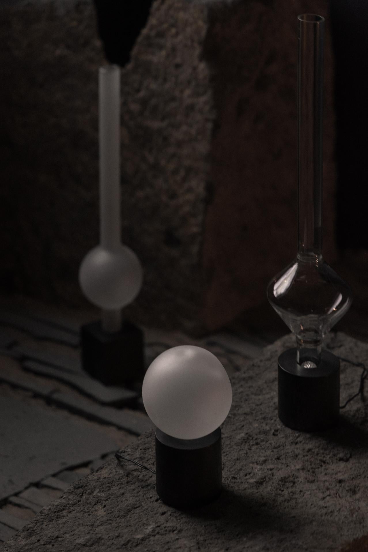 Aurum Table Lamp with Round Base & Long Glass Sphere Shade by Nuumbra For Sale 5