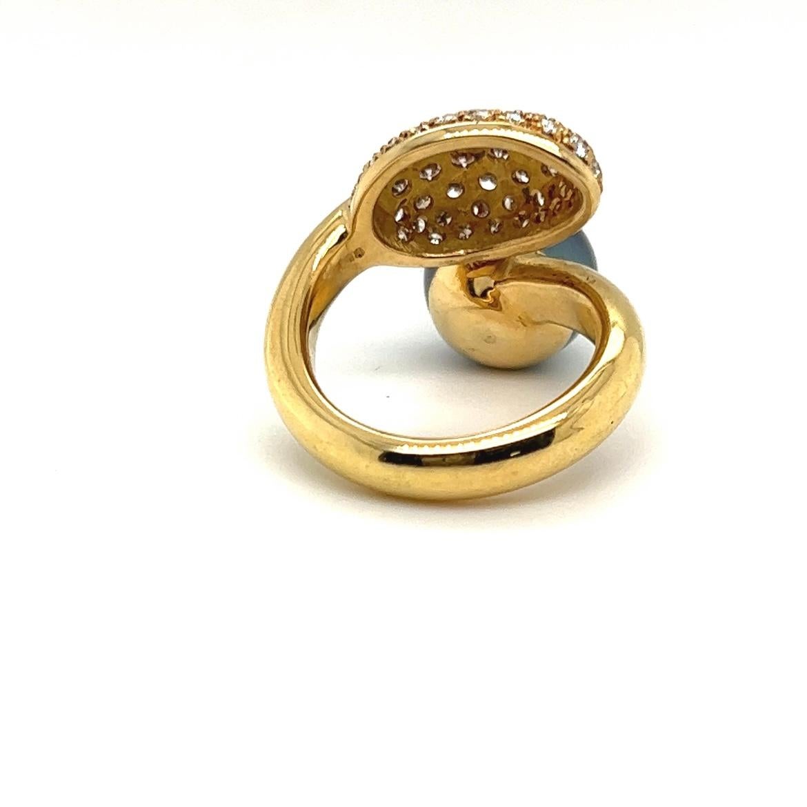 Boucle d'oreille Ausgefallener Gelbgold en or 18 carats avec perles de Tahiti et diamants en vente 9