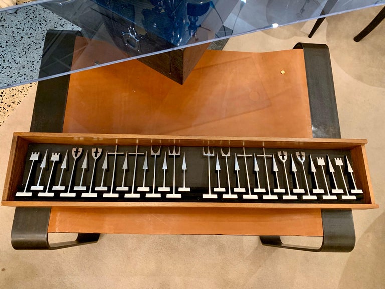 Austin Cox Vintage Aluminum Chess Set in Original Case at 1stDibs