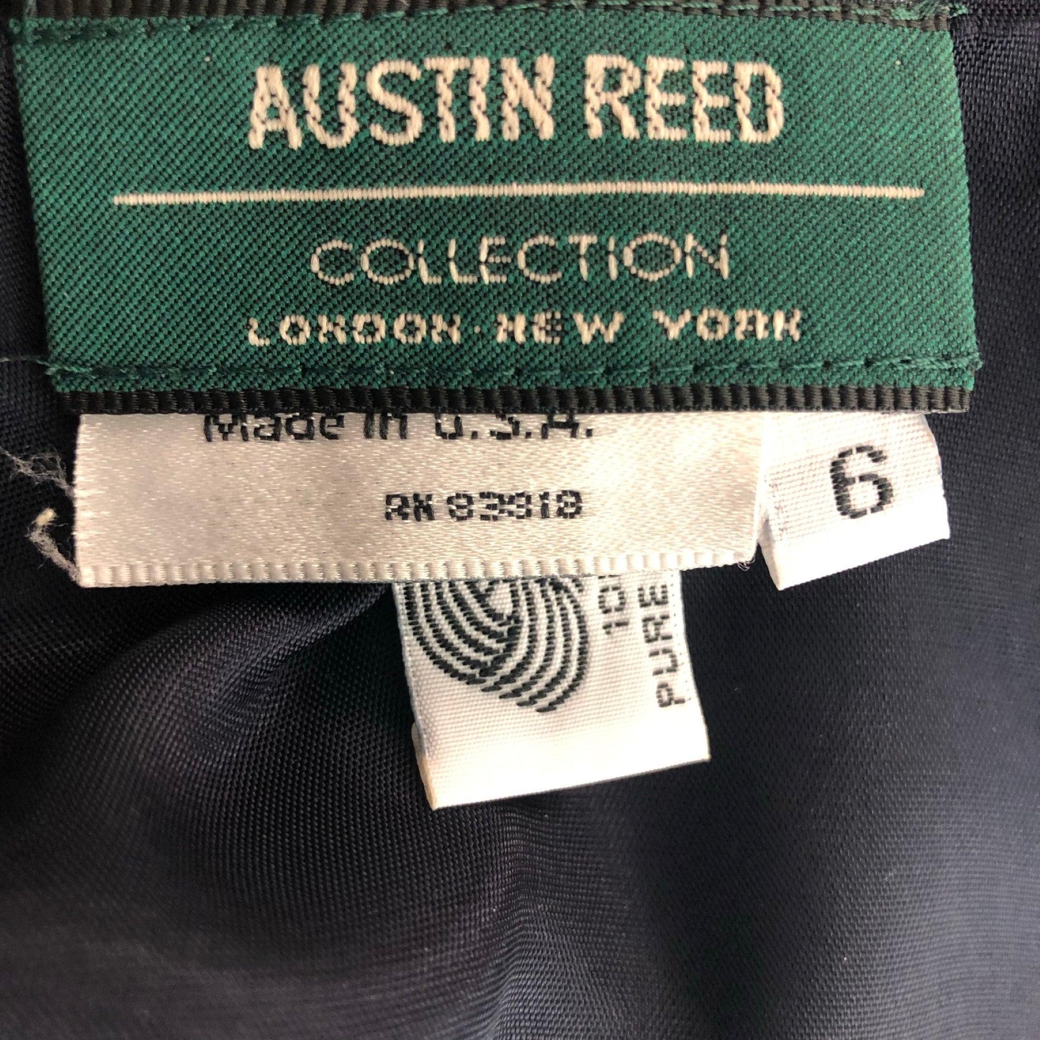 AUSTIN REED Size 6 Navy Yellow Wool Embroidered Pencil Skirt In Excellent Condition In San Francisco, CA
