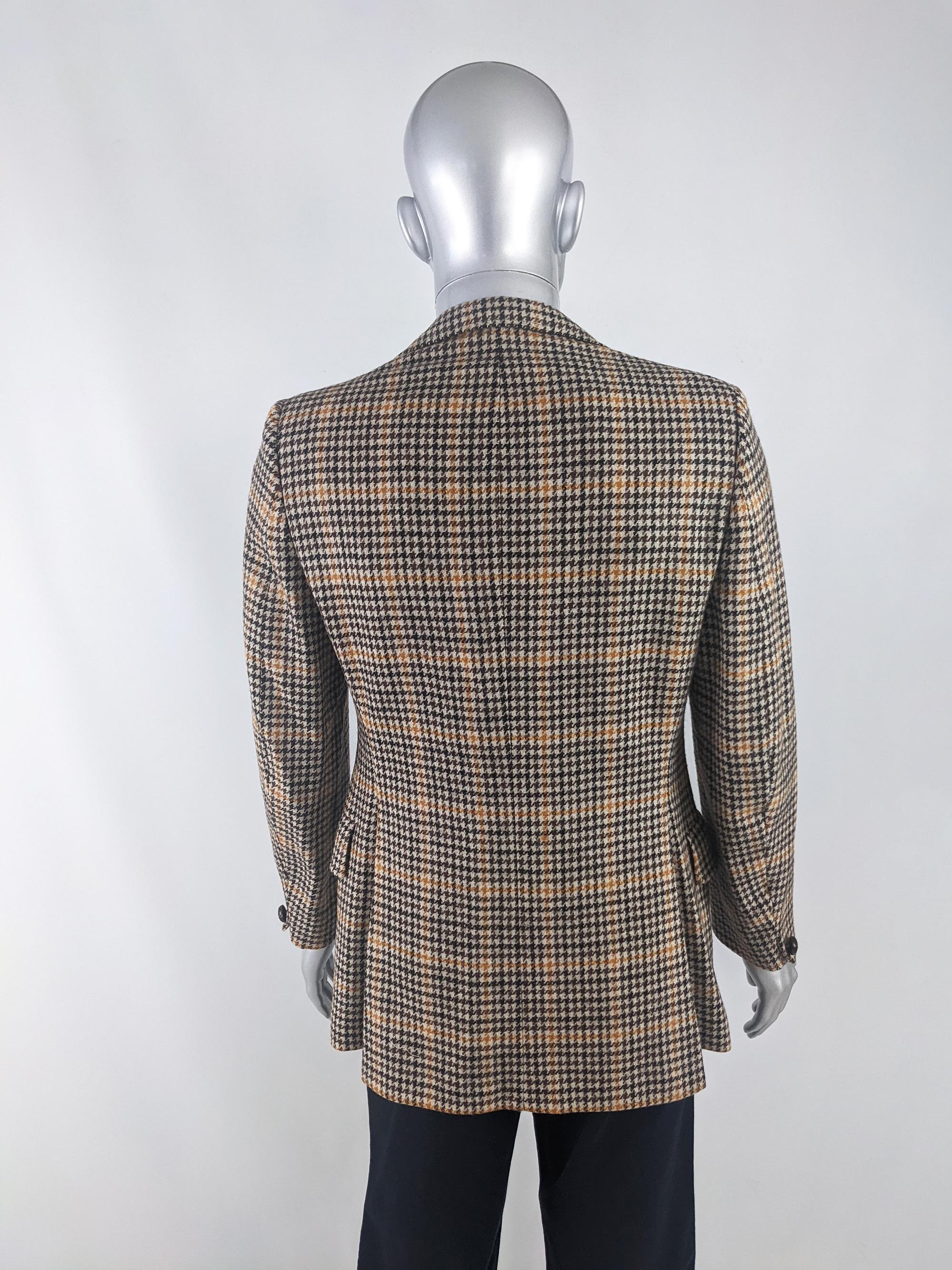 Austin Reed Vintage Mens Wool Tweed & Suede Shooting Blazer Jacket, 1970s In Excellent Condition For Sale In Doncaster, South Yorkshire