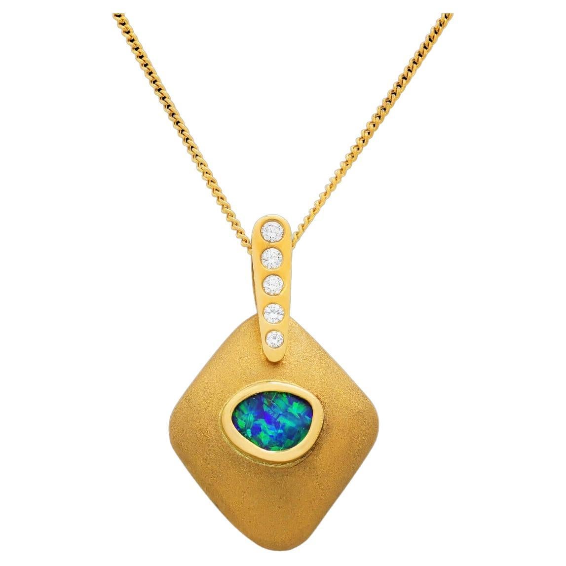Australian 0.94ct Boulder Opal, Diamond & 18K Gold Necklace For Sale