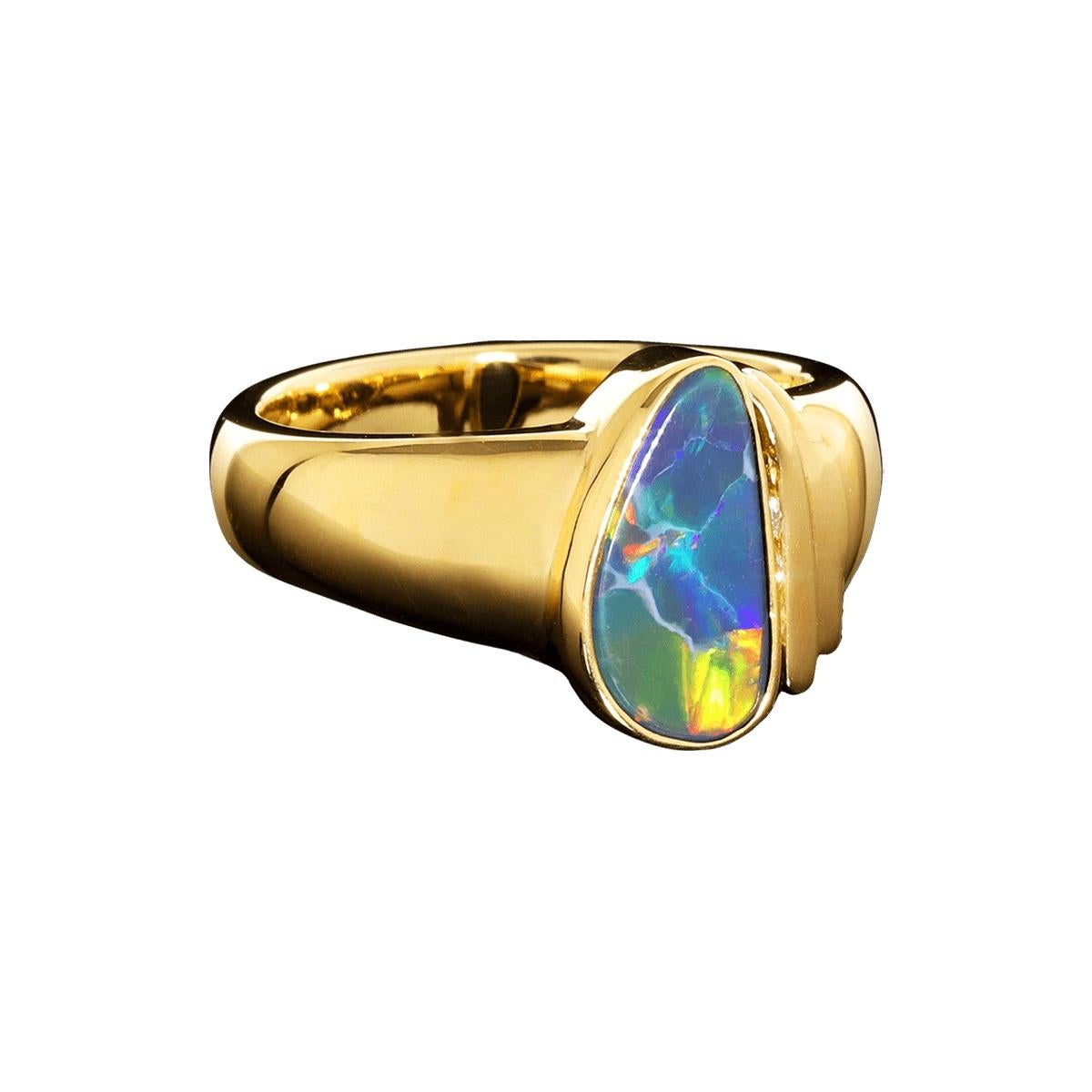 Taille cabochon Bague australienne en or 18 carats, diamants et opale noire de 1,84 carat en vente