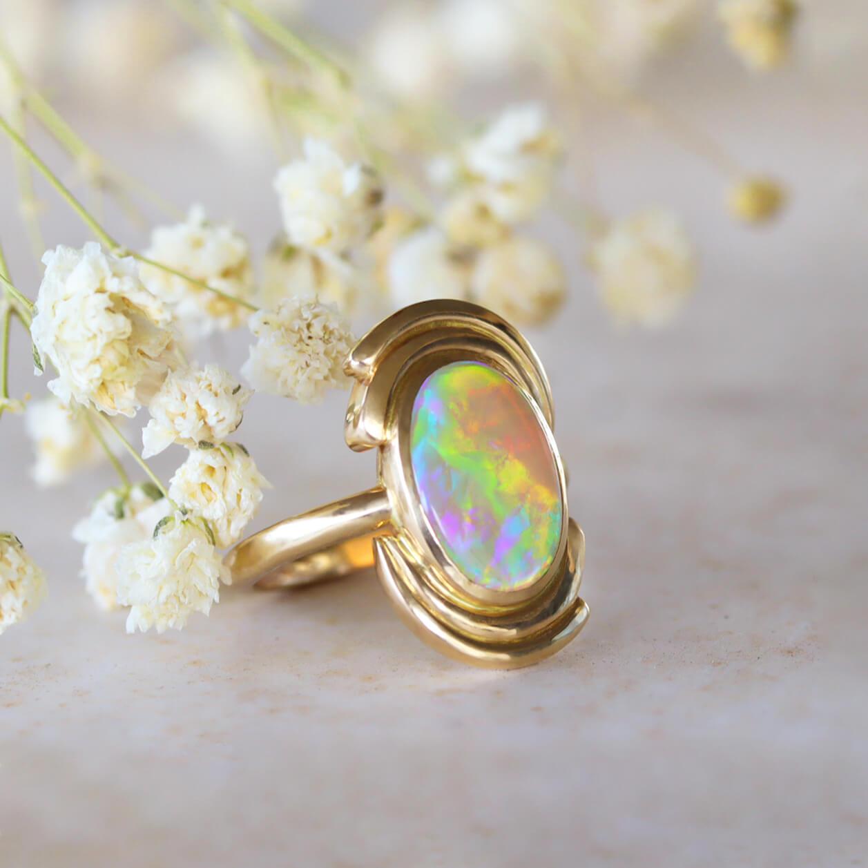 SPECIFICATIONS
Opal Type: Dark Crystal Opal
Opal Weight: 1.94ct
Opal Origin: Lightning Ridge, NSW, Australia
Metals: 18K solid Gold
Ring Size: Resized to fit you perfectly.

THE GRYFFIN OPAL DIFFERENCE
By investing in solid Australian opal jewellery