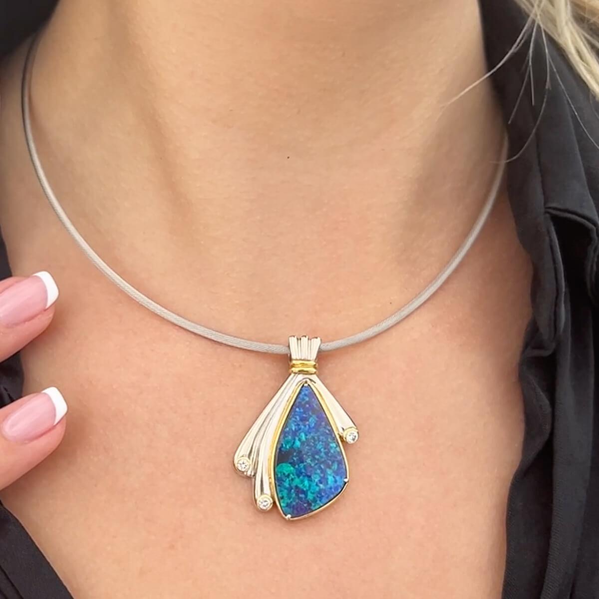 Australian 21.86ct Boulder Opal, Diamond, Platinum & 18K Gold Necklace In New Condition For Sale In MAIN BEACH, QLD