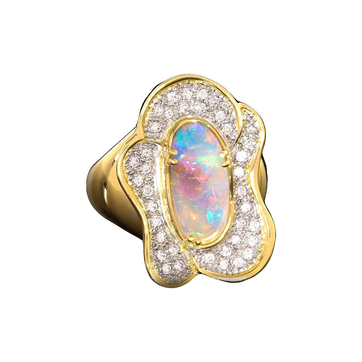 Cabochon Australian 2.71ct Crystal Opal, Diamond, 18K Gold & Platinum Ring For Sale