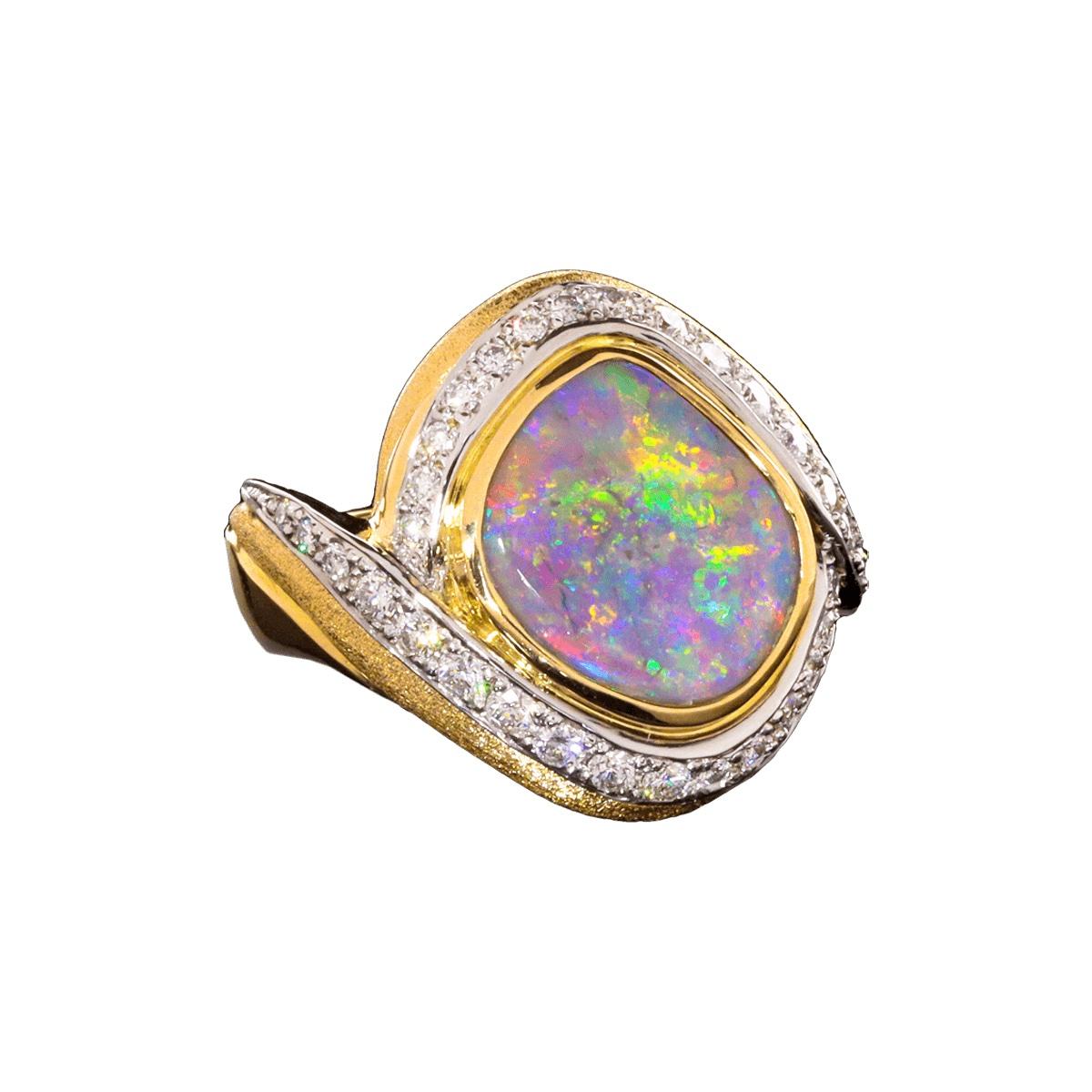 Australischer Ring mit 4,02 Karat Kristall-Opal, Diamant, 18 Karat Gold & Platin (Cabochon) im Angebot