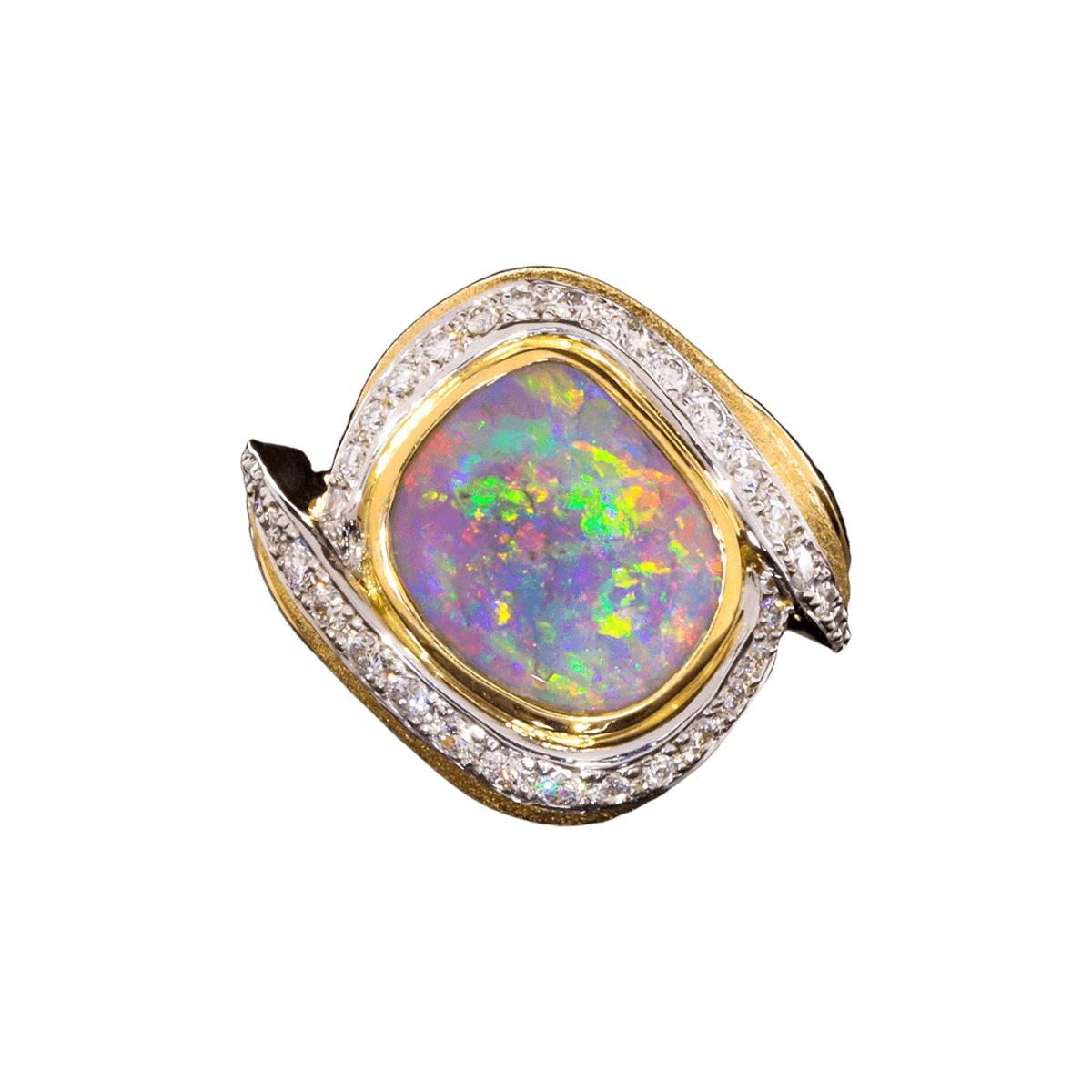 Cabochon Australian 4.02ct Crystal Opal, Diamond, 18K Gold & Platinum Ring For Sale