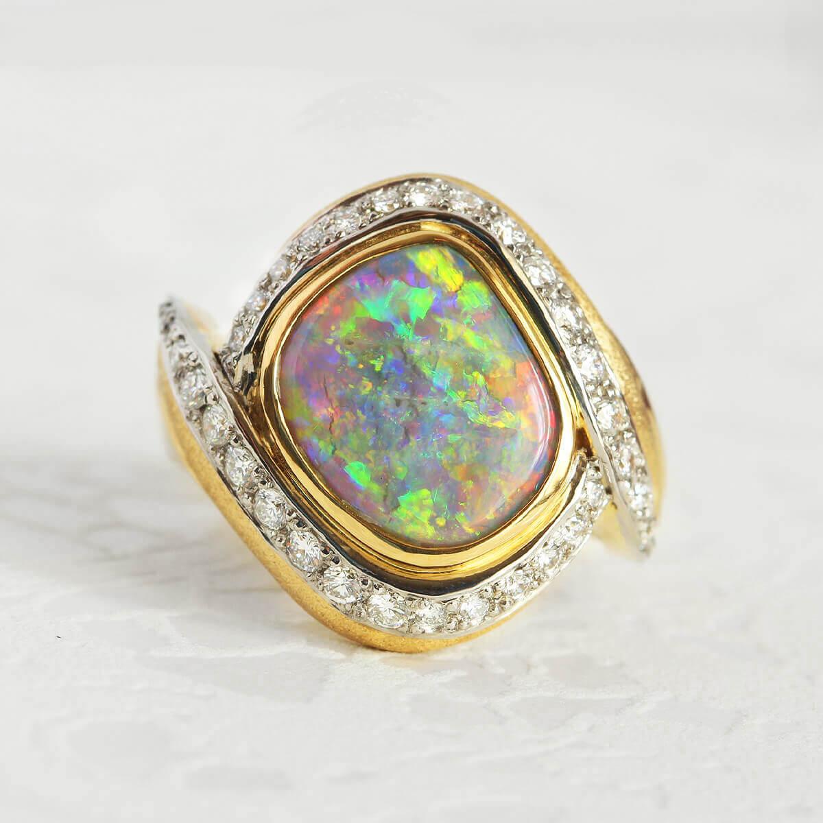 Australian 4.02ct Crystal Opal, Diamond, 18K Gold & Platinum Ring For Sale 1