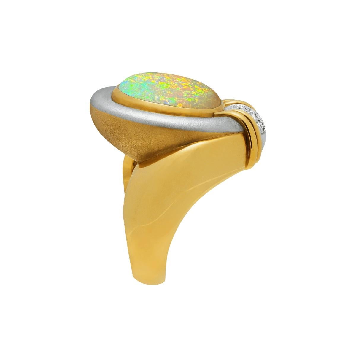 Australian 5.71ct Light Opal, Diamond, 18K Gold & Platinum Ring In New Condition For Sale In MAIN BEACH, QLD
