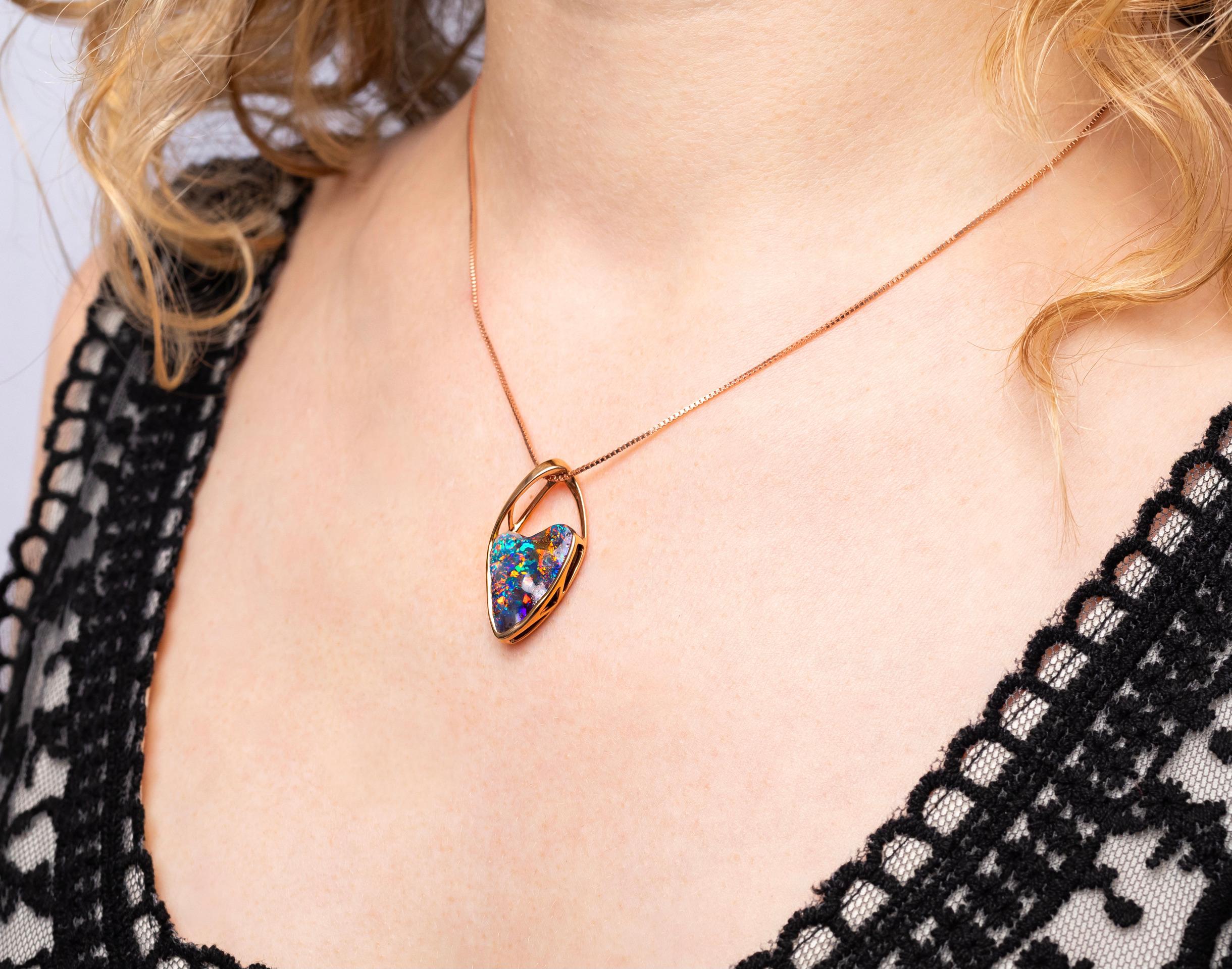 Contemporary Natural Untreated Australian 6.87ct Boulder Opal Pendant Necklace 18K Rose Gold For Sale