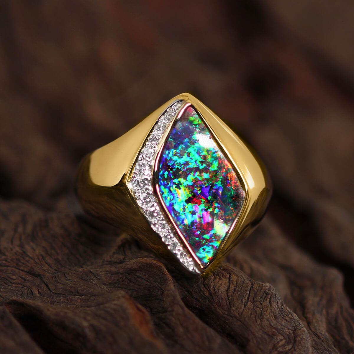 Australian 8.24ct Boulder Opal, Diamond, 18K Gold & Platinum Ring For Sale 1