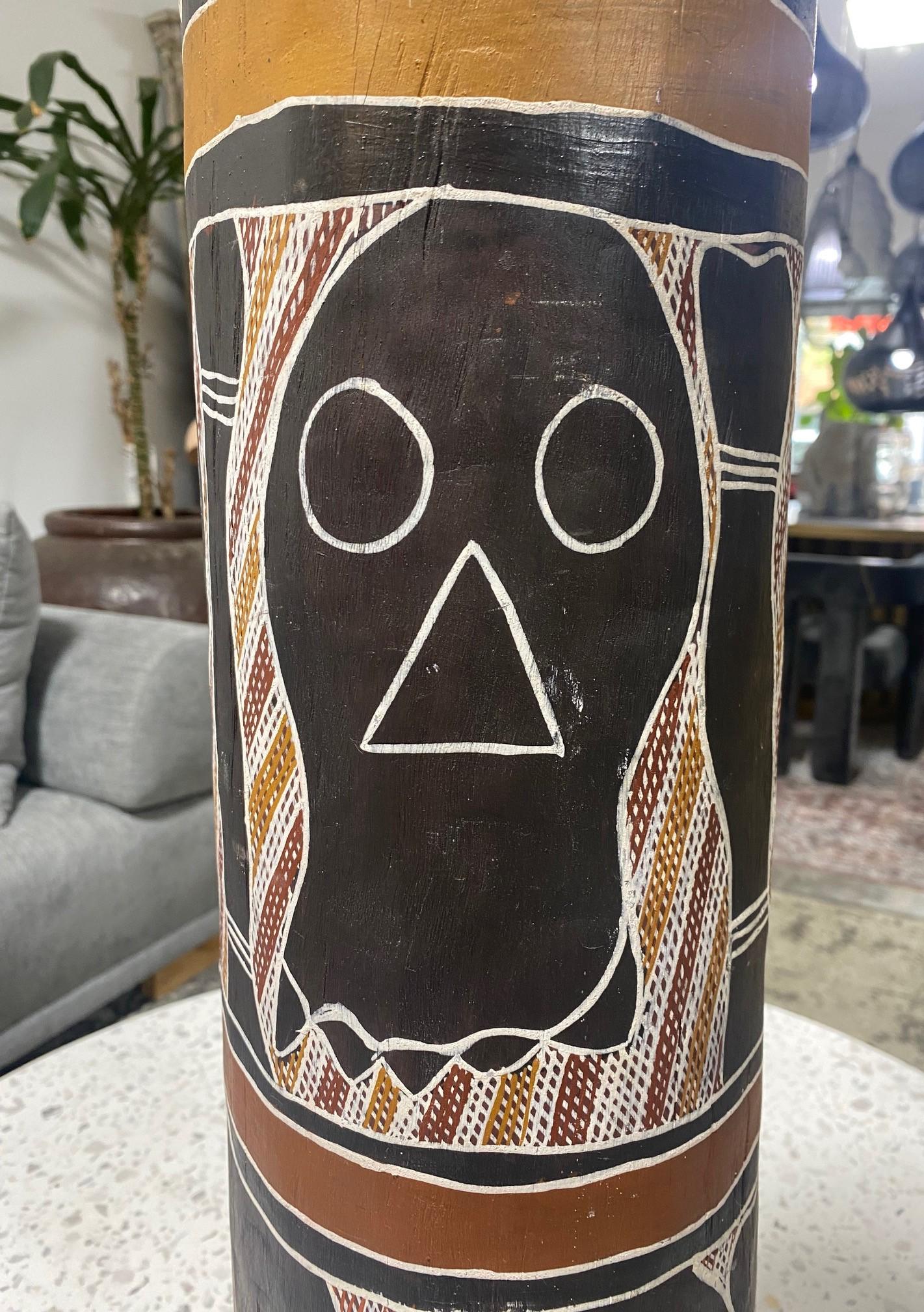 20th Century Australian Aboriginal Art Carved Wood Log Bone Totem Coffin with Skull Design For Sale