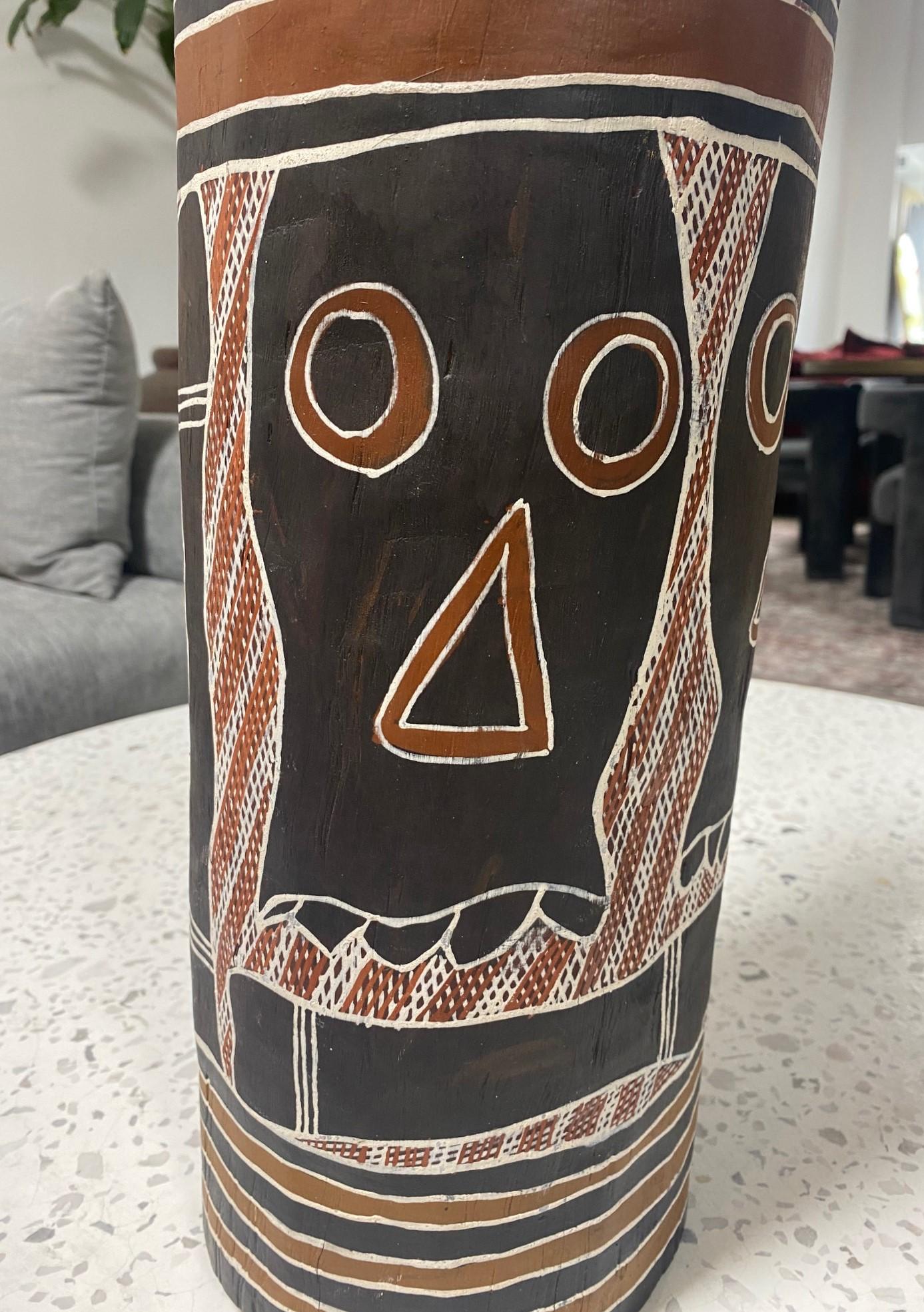 20th Century Australian Aboriginal Art Carved Wood Log Bone Totem Coffin with Skull Design For Sale