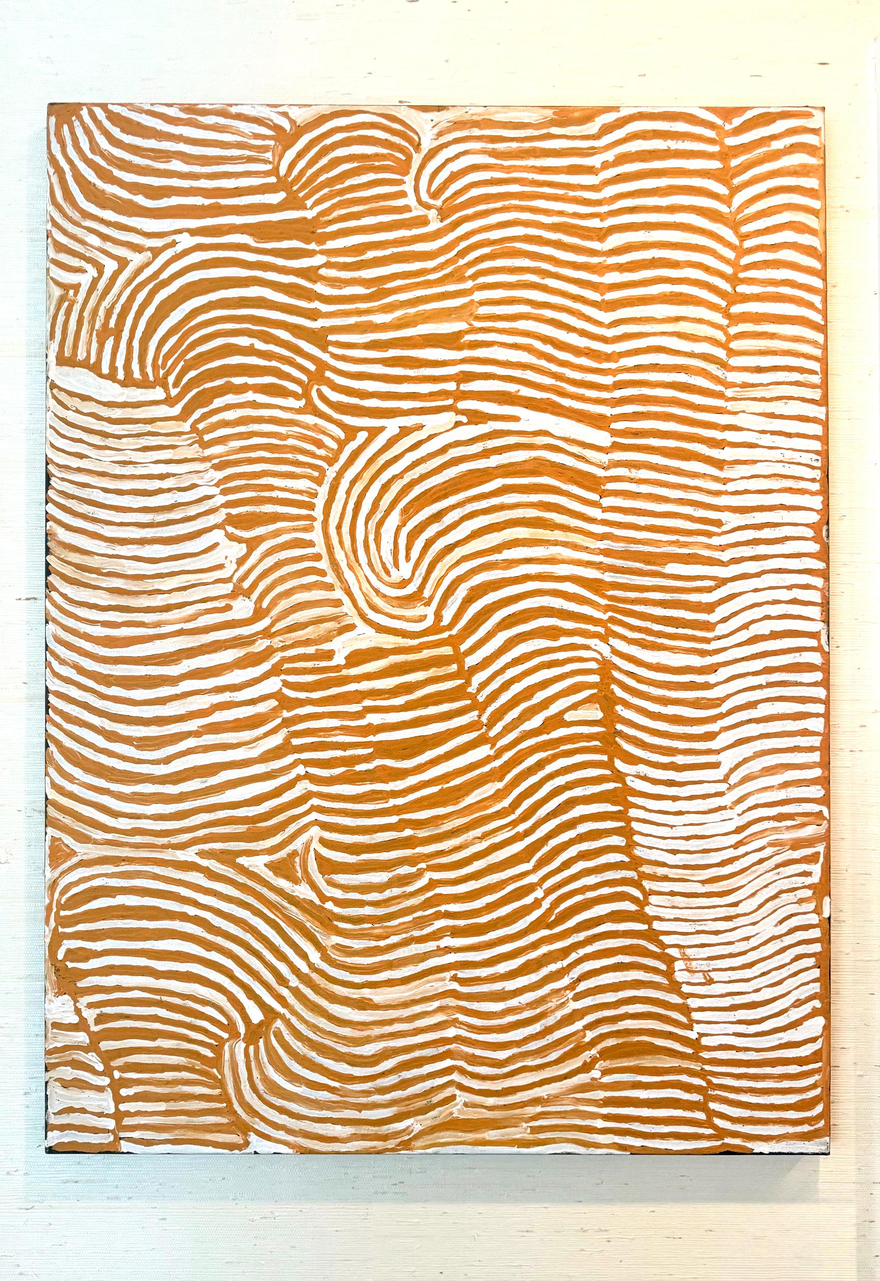 Artistics : Makinti Napanangka (Australian c.1930-2011) 
Groupe linguistique : Pintupi
Année de création : 2001
Sujet rêveur : Les voyages de Kungka Kutjarra : les deux femmes
Médium : Peinture polymère synthétique sur lin
Marque : inscrite au verso