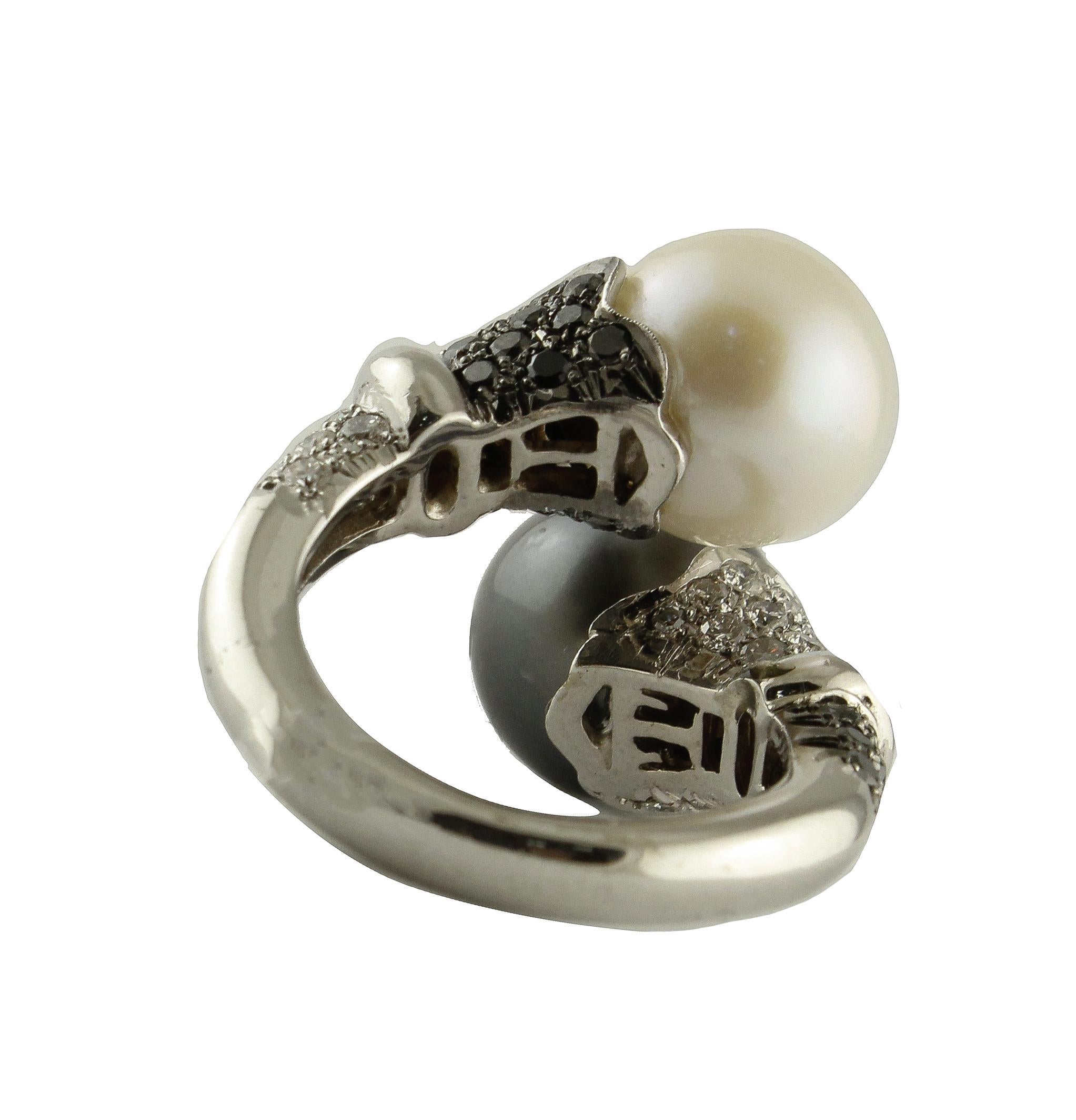 Contemporary Australian and Tahiti Pearls Diamonds White Gold Contrariè Ring For Sale
