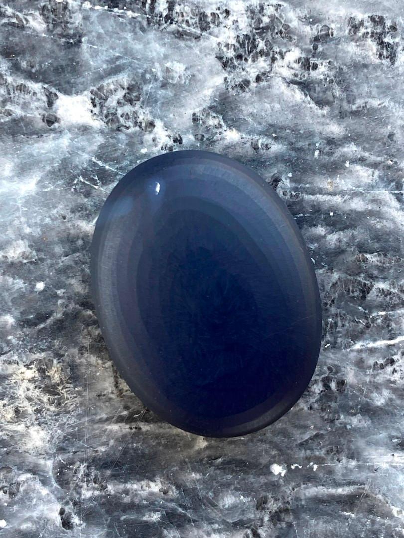 Australian Black Opal 15.02 Ct Inky Oval Cabochon Neon Indigo Blue Gemstone Ink For Sale 1